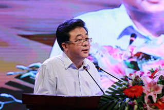 國務(wù)院推進&ldquo;一帶一路&rdquo;工作領(lǐng)導(dǎo)小組辦公室負責人歐曉理致辭