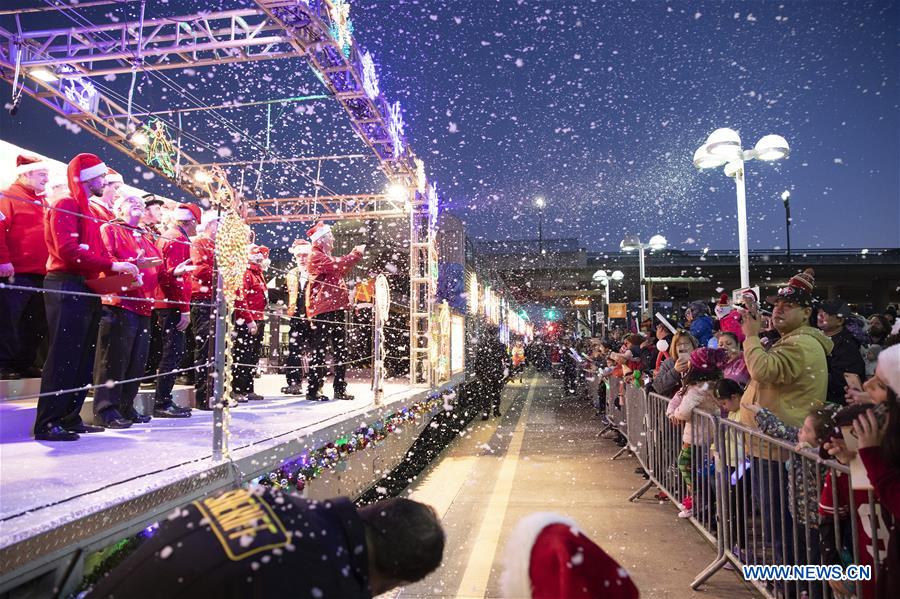 U.S.-SAN FRANCISCO-MILLBRAE-CHRISTMAS TRAIN