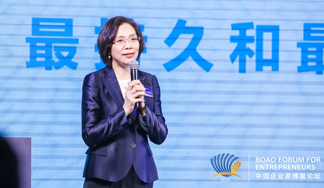 哈爾濱市文化廣電和旅游局黨組書記、局長蘭峰 主題演講