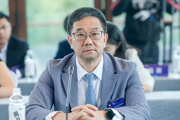 加快5G建設(shè)和應(yīng)用作用重大、意義深遠