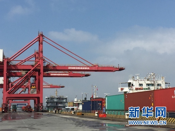 岳陽經(jīng)濟(jì)新圖景：通道路、重港口、優(yōu)布局