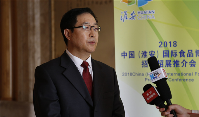 中國食品和包裝機(jī)械工業(yè)協(xié)會理事長楚玉峰