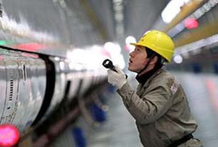 GDP數(shù)據(jù)哪家強(qiáng)：中國(guó)經(jīng)濟(jì)總量超越美國(guó)，算法靠譜嗎？