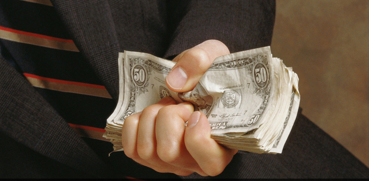 子公司被查中航老總怒了?