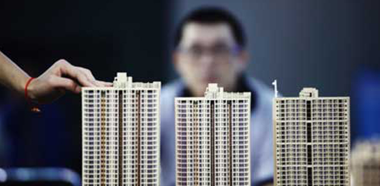 百公里內(nèi)，房?jī)r(jià)一邊暴漲一邊下跌