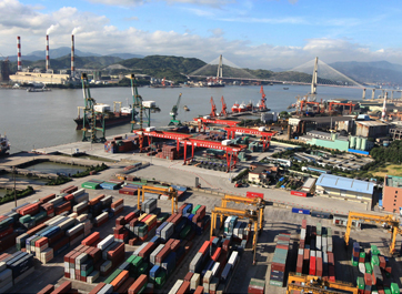 外貿(mào)堅持&ldquo;轉(zhuǎn)方式、調(diào)結(jié)構(gòu)&rdquo;