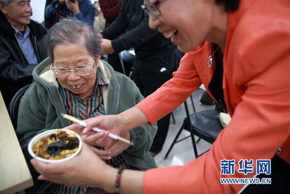 一碗長壽面，一片感恩情