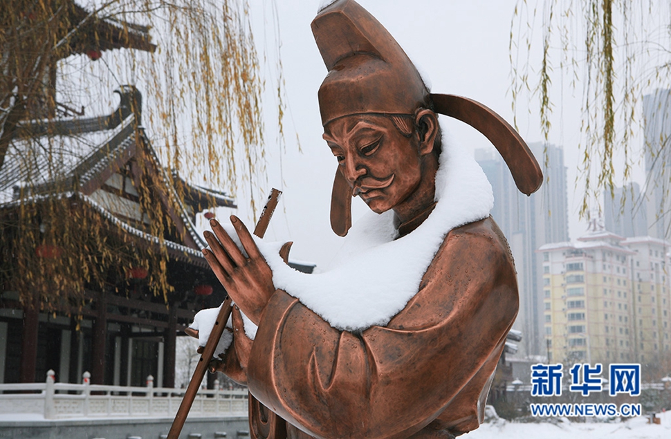 瑞雪降中原，洛河岸邊賞雪景