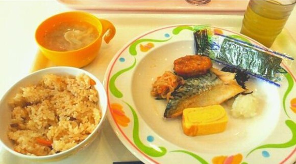 垂涎欲滴！日大學各式6元早餐營養(yǎng)豐富