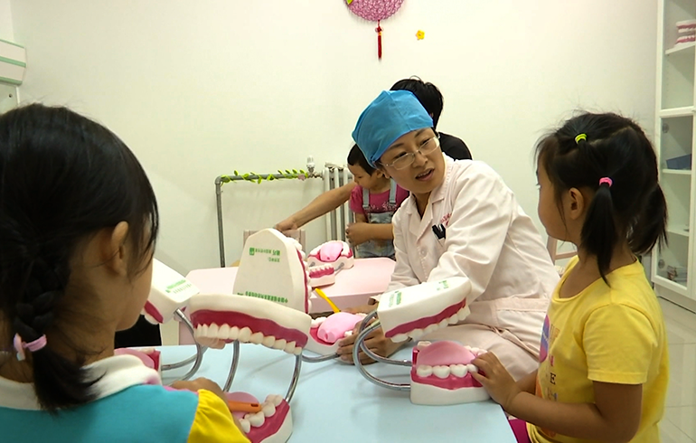 致敬偉大改革｜對話40年，講述身邊的健康故事（第三十一集）&mdash;&mdash;熒屏上醫(yī)療那些事