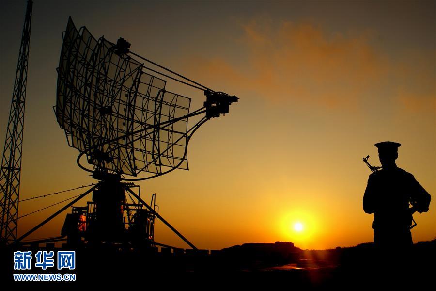 （圖文互動(dòng)）（4）共和國(guó)的&ldquo;千里眼&rdquo;&mdash;&mdash;人民空軍雷達(dá)兵70年建設(shè)發(fā)展巡禮