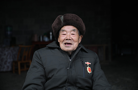 &ldquo;死守陣地，決不能后退一寸&rdquo;&mdash;&mdash;記抗美援朝老兵黃忠茂