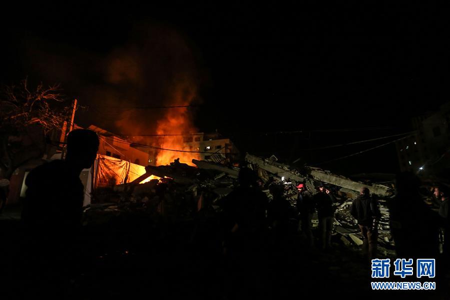 (國際)(5)以色列軍方大規(guī)模轟炸加沙地帶軍事目標