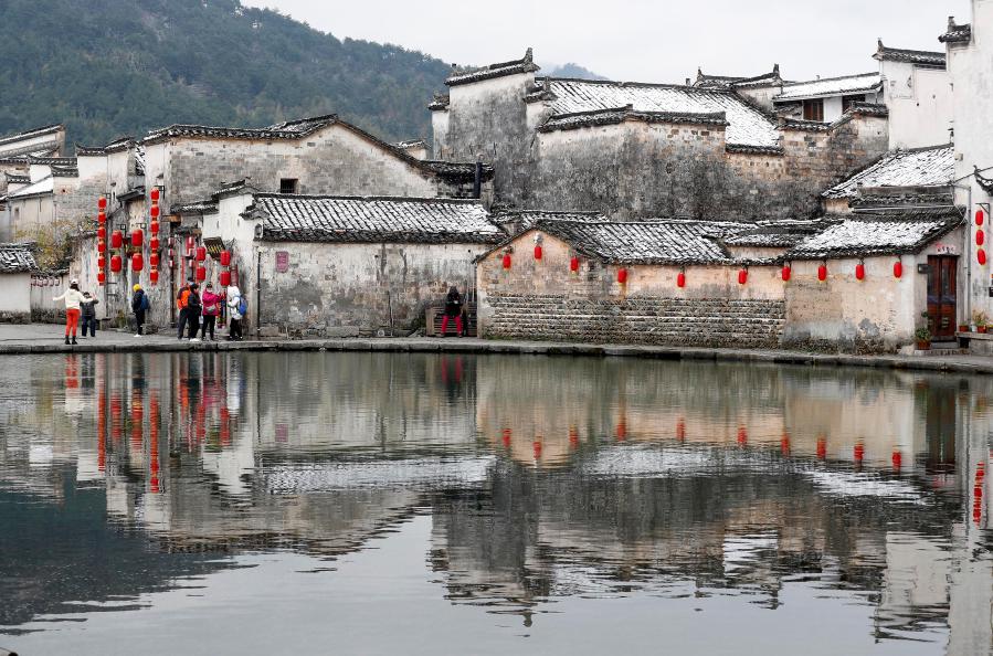 安徽黃山:雪潤宏村