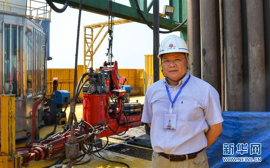 （新華全媒頭條&middot;十九大特別報(bào)道&middot;圖文互動）（5）再塑黨的形象的偉大工程&mdash;&mdash;中國共產(chǎn)黨自身建設(shè)的五年探索之路