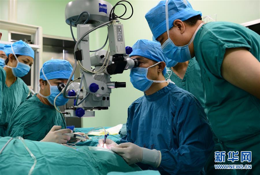 （十九大&middot;讀報告 話民生）（7）實施健康中國戰(zhàn)略