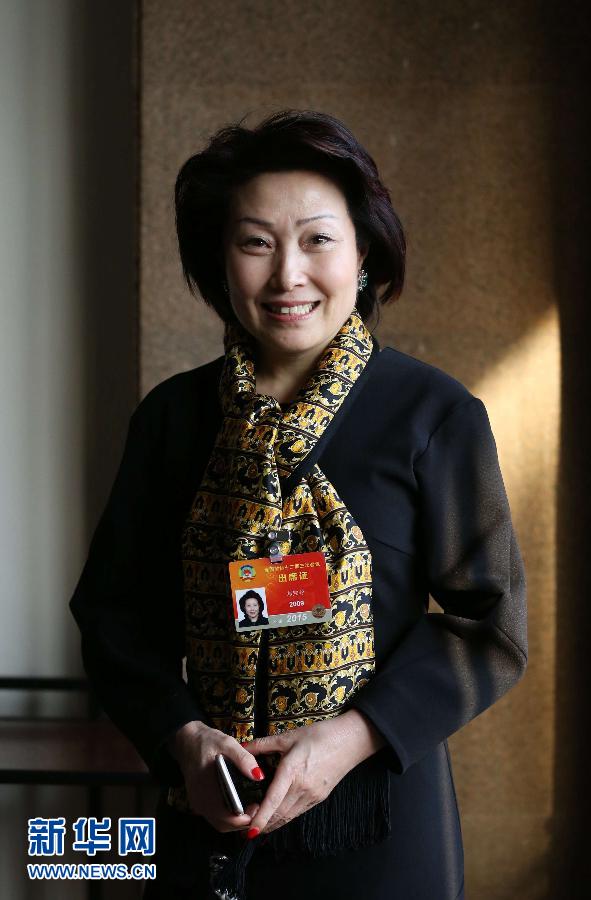 （兩會&middot;快語錄）鄭翔玲：規(guī)范藥品價格 減輕患者負(fù)擔(dān)