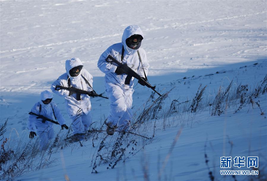 #（社會）（4）堅守在嚴(yán)冬&mdash;&mdash;黑龍江塔河邊防官兵極寒天氣徒步巡邊