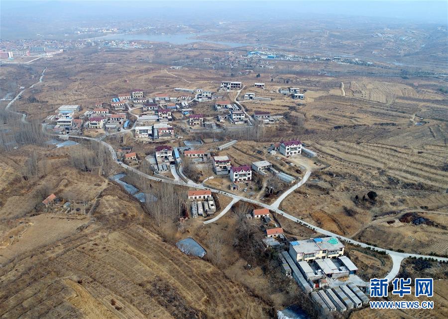 （在習近平新時代中國特色社會主義思想指引下&mdash;&mdash;新時代新氣象新作為&middot;四好農村路&middot;圖文互動）（1）路通 民富 心齊&mdash;&mdash;農村道路升級激發(fā)基層向心力