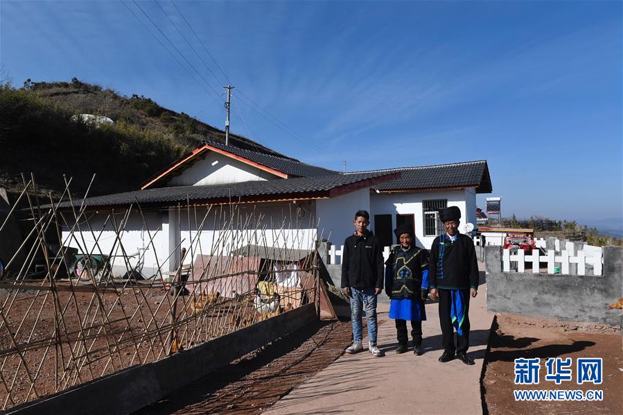 （新媒體專(zhuān)線(xiàn)）（2）我們對(duì)美好生活更加充滿(mǎn)信心&mdash;&mdash;習(xí)近平總書(shū)記春節(jié)前夕赴四川看望慰問(wèn)回訪記 