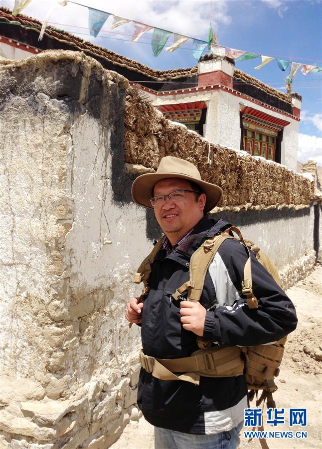 (新華全媒頭條·圖文互動)(1)一顆種子的答案——雪域高原播種者鐘揚(yáng)的“精神珠峰”