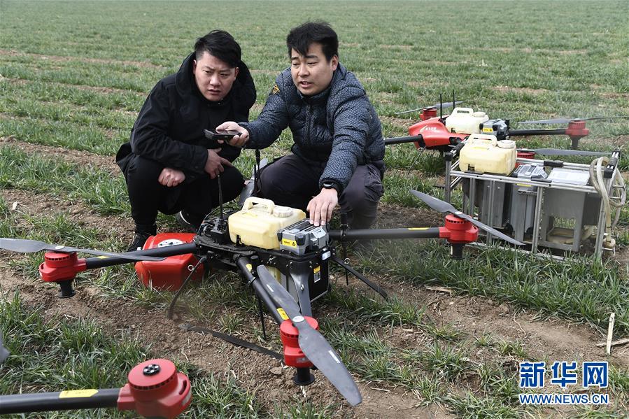 （新華全媒頭條&middot;圖文互動）（2）希望田野上的職業(yè)農(nóng)民
