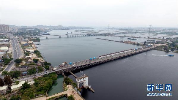 （圖文互動）（3）&ldquo;白練&rdquo;變&ldquo;黑龍&rdquo;，江河變&ldquo;草原&rdquo;－－粵東母親河為何污染20多年難治理？