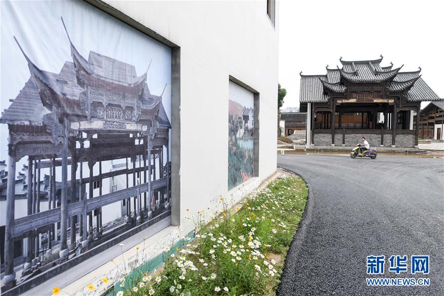 （新華全媒頭條&middot;搶救古民居&middot;圖文互動）（5）當(dāng)古民居遇上城鎮(zhèn)化，如何留住鄉(xiāng)愁？