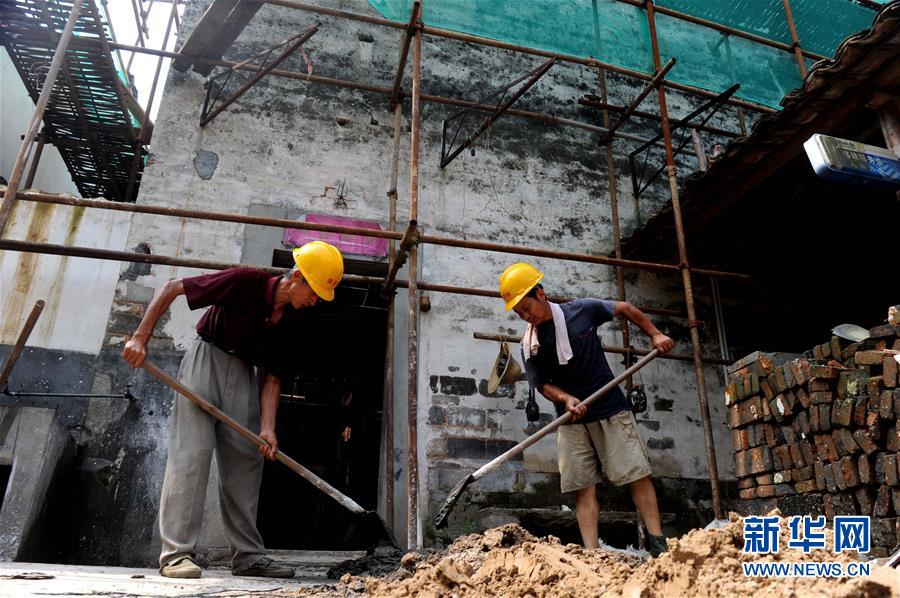 （新華全媒頭條&middot;搶救古民居&middot;圖文互動）（6）當(dāng)古民居遇上城鎮(zhèn)化，如何留住鄉(xiāng)愁？