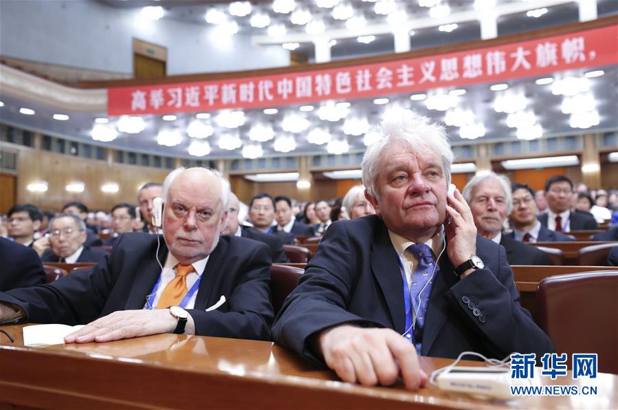 （新華全媒頭條&middot;圖文互動）（3）向著建設世界科技強國的偉大目標奮勇前進！&mdash;&mdash;習近平總書記在兩院院士大會上的重要講話引起熱烈反響之一 