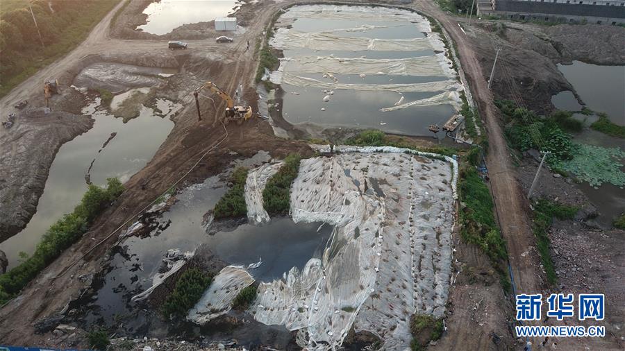 （圖文互動）（4）環(huán)保督察&ldquo;回頭看&rdquo;點名批評江蘇泰興長江邊傾倒污泥&ldquo;變本加厲&rdquo;