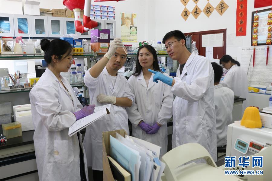 （新華全媒頭條&middot;圖文互動(dòng)）（2）抗癌藥，不只是降價(jià)這一件事&mdash;&mdash;一粒藥的困境如何破解？