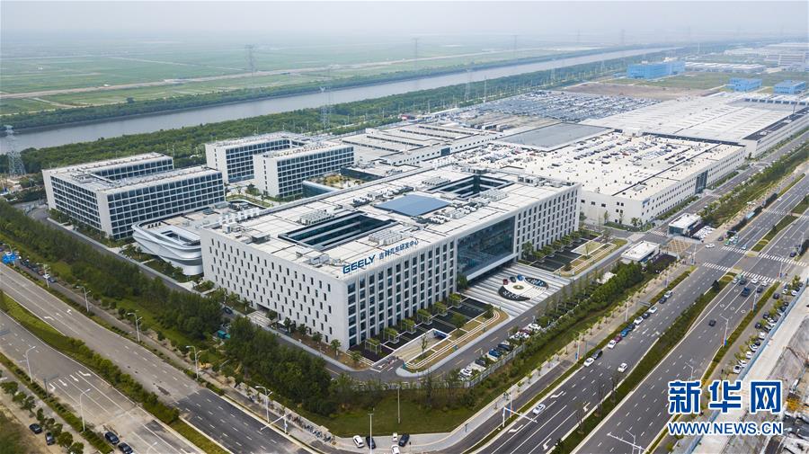 （壯闊東方潮 奮進(jìn)新時(shí)代&mdash;&mdash;慶祝改革開放40年）（1）砥礪奮進(jìn) 轉(zhuǎn)型升級(jí)&mdash;&mdash;改革開放40年中國(guó)制造加速邁向&ldquo;中高端&rdquo;