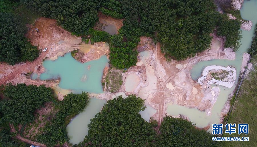 （新華視點&middot;圖文互動）（1）小作坊&ldquo;游擊&rdquo;盜采、查處窩點&ldquo;死灰復燃&rdquo;，海南非法采砂緣何難止？