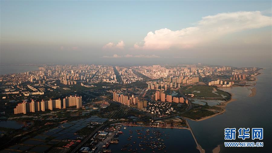 （新華全媒頭條&middot;圖文互動）（輝煌60年&middot;壯美新廣西）（10）大開放引領(lǐng)歷史性跨越&mdash;&mdash;從壯鄉(xiāng)巨變看中國發(fā)展的力量