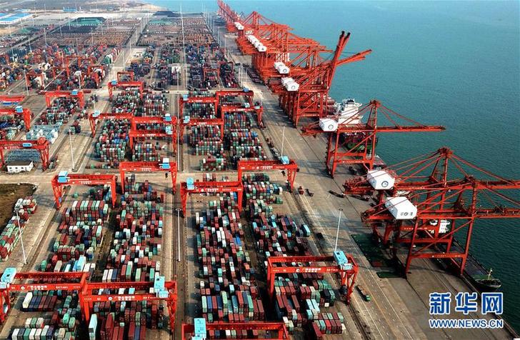 （輝煌60年&middot;壯美新廣西&middot;圖文互動）（1）從南方大港夢到鐵海聯(lián)運(yùn)樞紐&mdash;&mdash;廣西北部灣發(fā)展站上新臺階