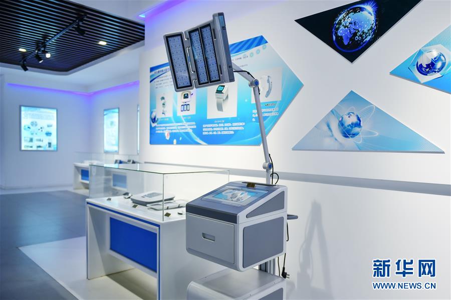 （在習近平新時代中國特色社會主義思想指引下&middot;慶祝改革開放40周年&middot;綠色發(fā)展&middot;圖文互動）（5）烈火淬煉中的轉(zhuǎn)型之變&mdash;&mdash;綠色發(fā)展之&ldquo;火&rdquo;的故事