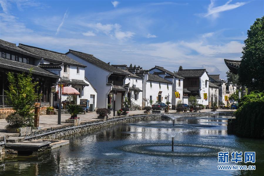 (在習(xí)近平新時代中國特色社會主義思想指引下·慶祝改革開放40周年)(新華全媒頭條·圖文互動)(6)在改革開放大潮中砥礪奮進——新時代踐行新發(fā)展理念紀行