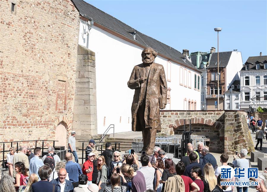 （新華全媒頭條&middot;圖文互動(dòng)）（14）關(guān)鍵抉擇，必由之路&mdash;&mdash;獻(xiàn)給中國改革開放40周年