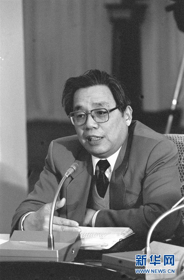 （改革先鋒風(fēng)采&middot;圖文互動）（2）王家福：一生執(zhí)著推動中國法治前行