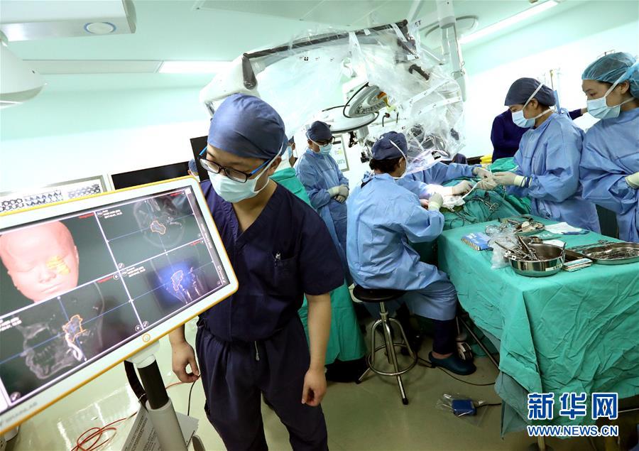 （聚焦歷史性成就和變革&middot;特稿&middot;圖文互動）（11）經(jīng)濟躍上新臺階　發(fā)展站上新起點&mdash;&mdash;我國五年來經(jīng)濟社會發(fā)展成就巡禮