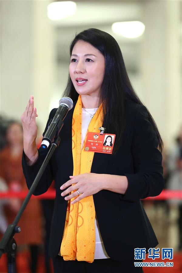 （兩會&middot;政協(xié)開幕）（14）全國政協(xié)委員接受采訪