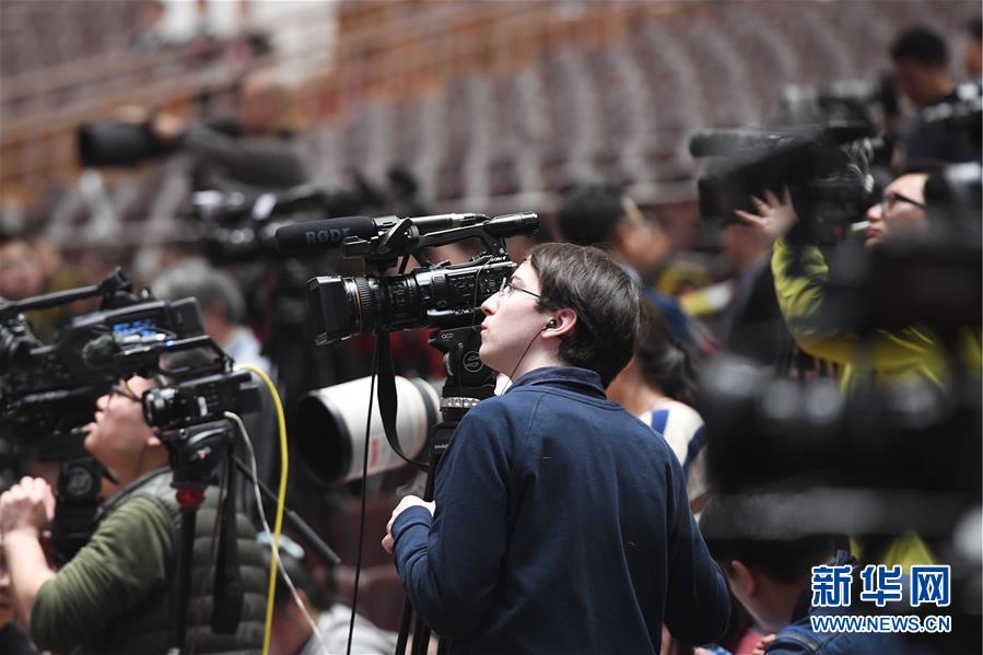 （兩會(huì)&middot;政協(xié)開(kāi)幕）（8）全國(guó)政協(xié)十三屆一次會(huì)議在京開(kāi)幕