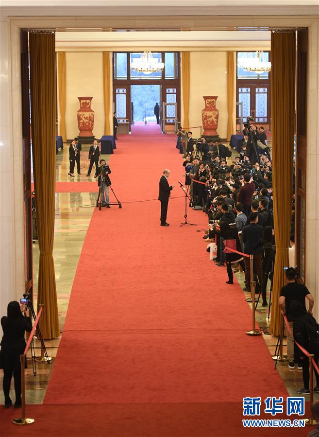 （兩會(huì)&middot;政協(xié)開(kāi)幕）（3）采訪部長(zhǎng)