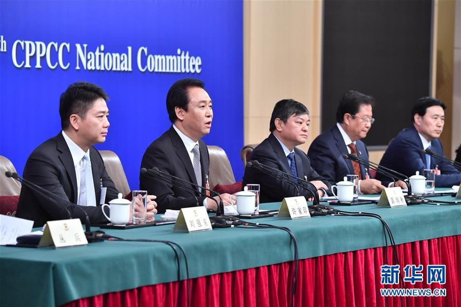 （兩會&middot;XHDW）（3）政協(xié)委員談提高保障和改善民生水平