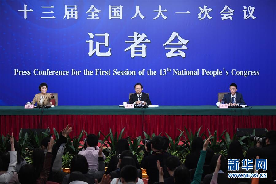 （兩會(huì)&middot;XHDW）（1）李干杰就&ldquo;打好污染防治攻堅(jiān)戰(zhàn)&rdquo;答記者問