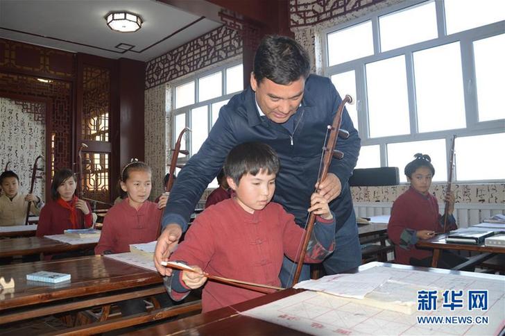 （改革先鋒風采&middot;圖文互動）（3）庫爾班&middot;尼亞孜：民族團結進步的踐行者