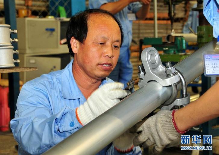 （改革先鋒風(fēng)采&middot;圖文互動）（2）巨曉林：創(chuàng)新永無止境 