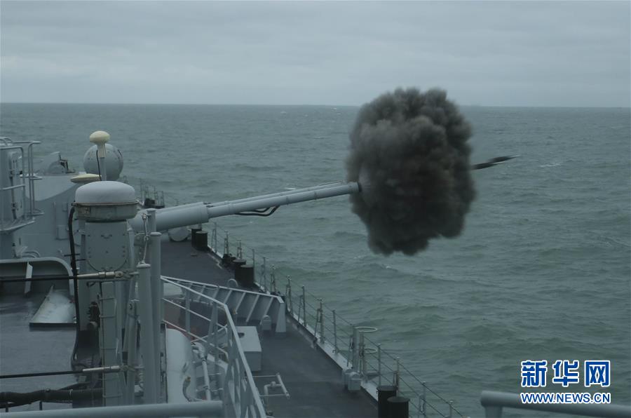 （新華全媒頭條&middot;圖文互動）（1）向祖國報(bào)告：我在戰(zhàn)位守萬家團(tuán)圓&mdash;&mdash;解放軍和武警部隊(duì)新春佳節(jié)備戰(zhàn)執(zhí)勤記事