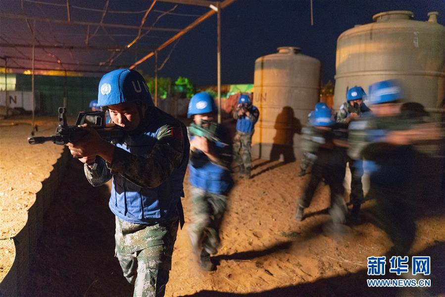 （新華全媒頭條&middot;圖文互動）（3）向祖國報(bào)告：我在戰(zhàn)位守萬家團(tuán)圓&mdash;&mdash;解放軍和武警部隊(duì)新春佳節(jié)備戰(zhàn)執(zhí)勤記事